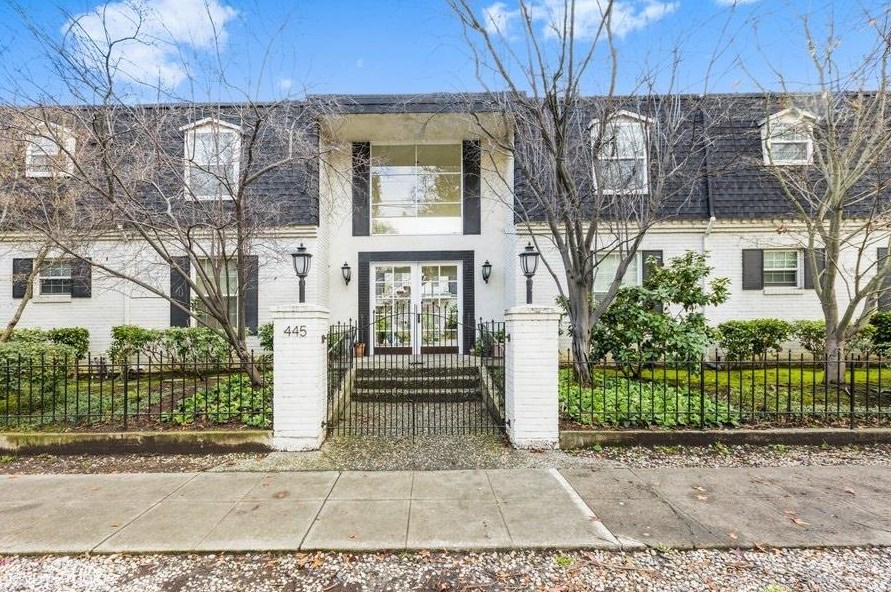 445 Oak Grove Ave 14, Menlo Park, CA 94025