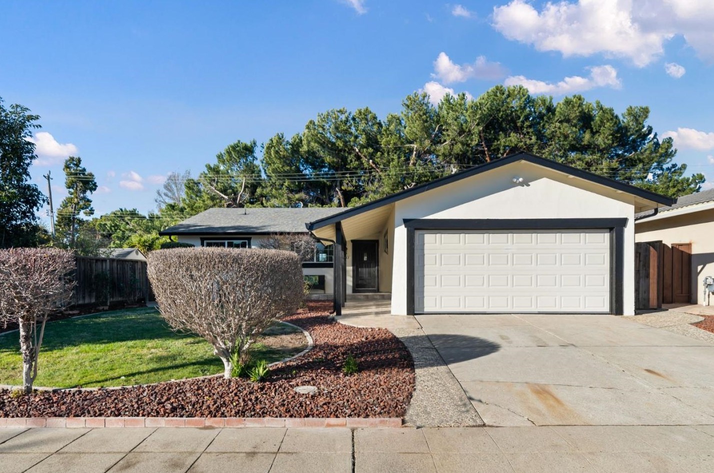 1547 Mt Diablo Ave, Milpitas, CA 95035