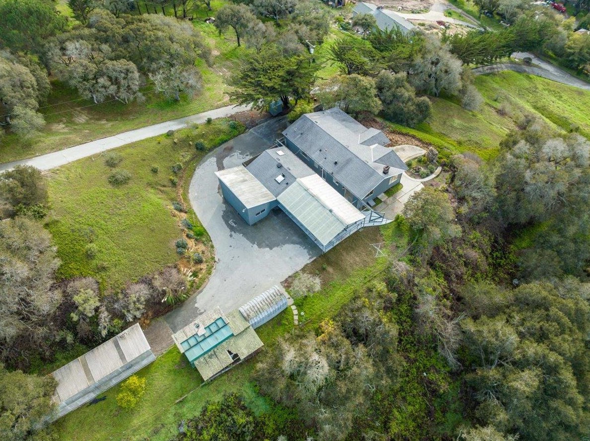 16410 Woodland Hill Ln, Watsonville, CA 95076