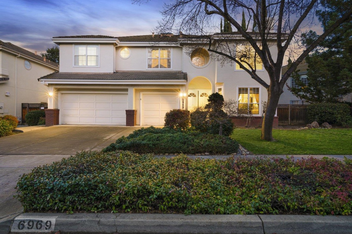 6969 Calabazas Creek Cir, San Jose, CA 95129-3709
