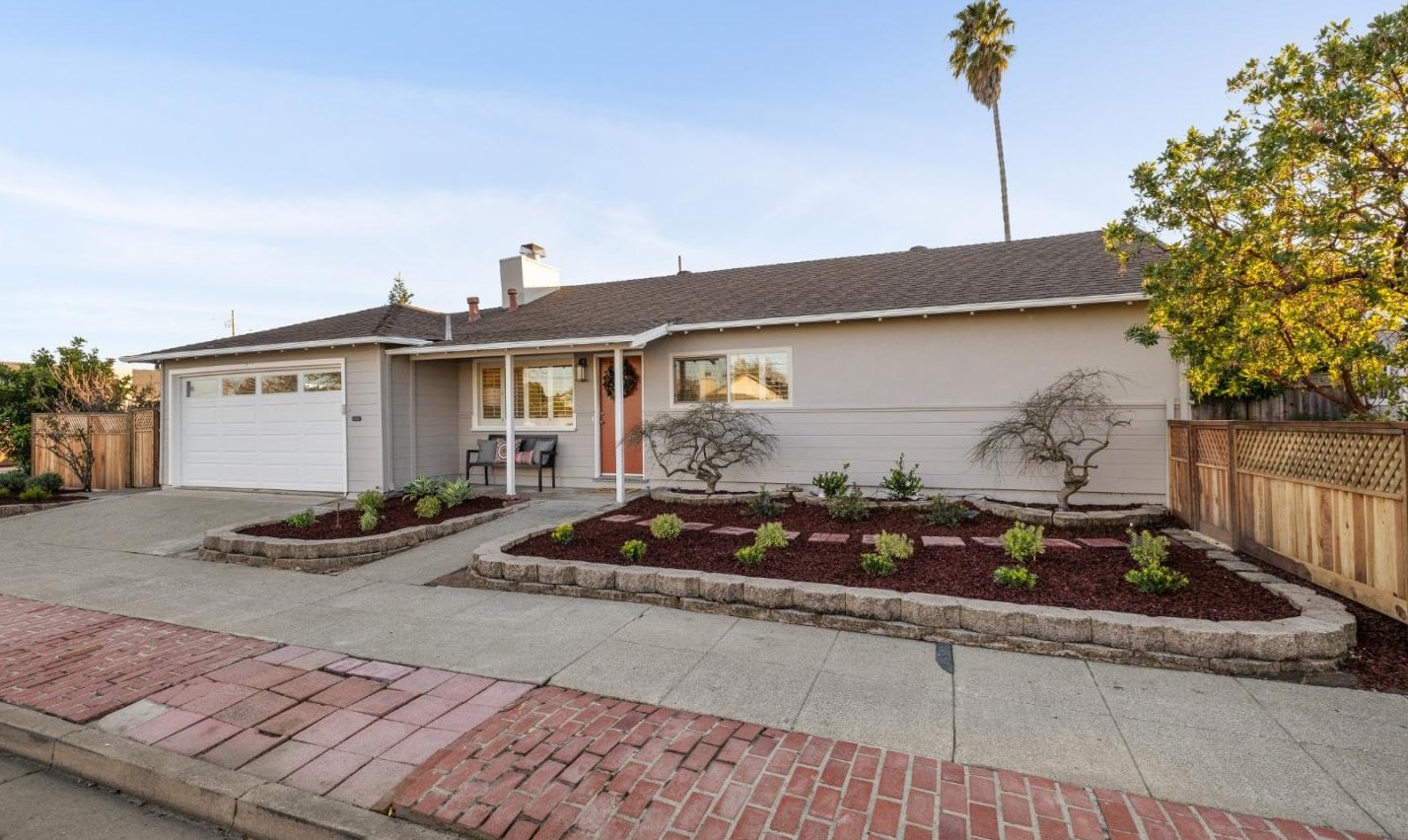 323 Hiller St, Belmont, CA 94002