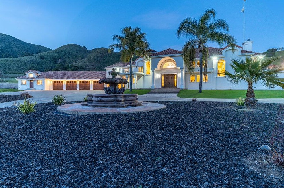 2985 Day Rd, Gilroy, CA 95020