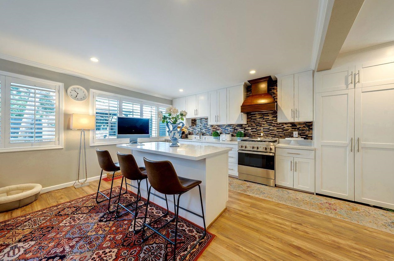 601 Fallon Ave, San Mateo CA  94401-3026 exterior