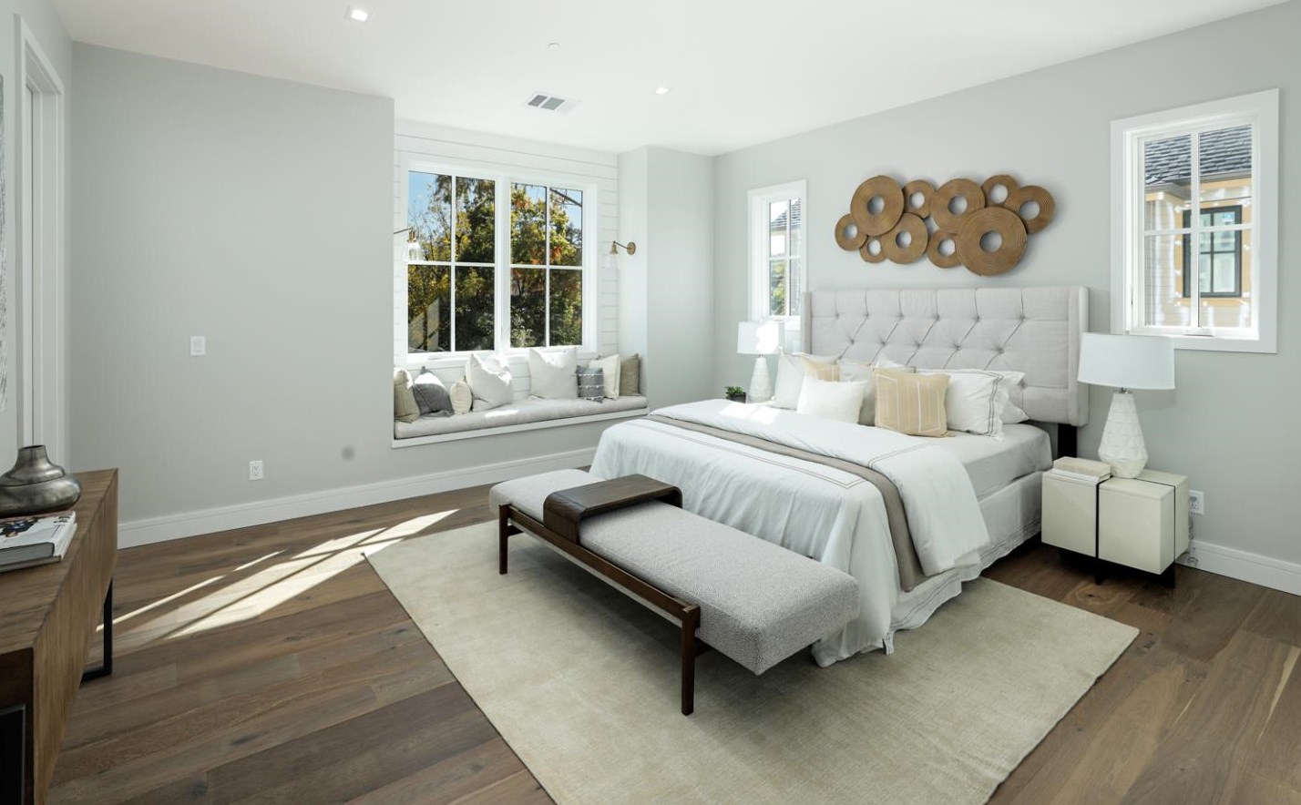 2021 Camino Al Lago, Menlo Park CA  94027-5939 exterior