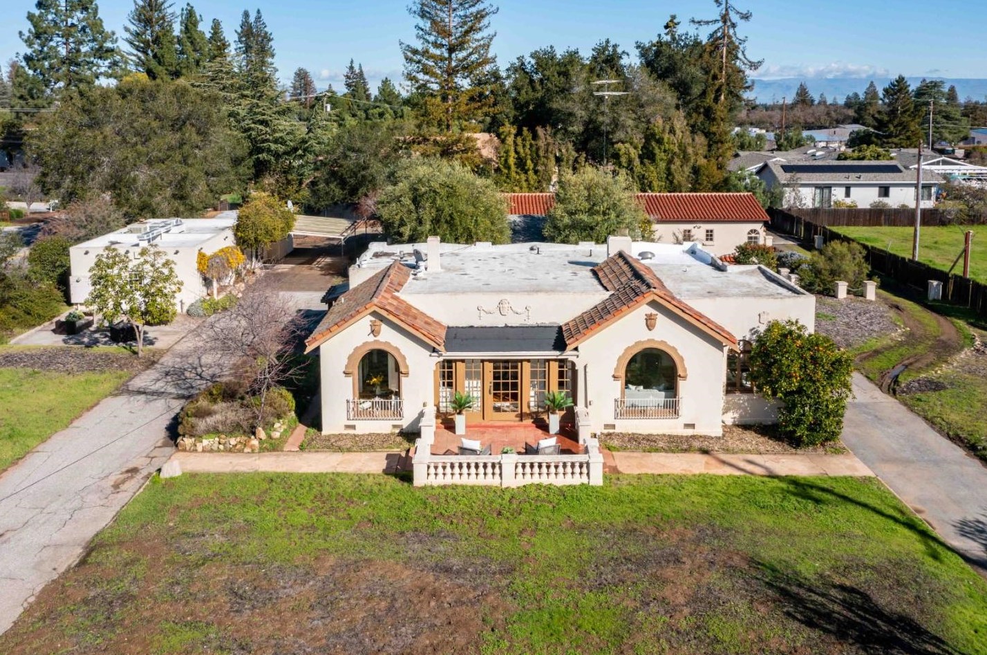 201 Fremont Ave, Los Altos, CA 94024