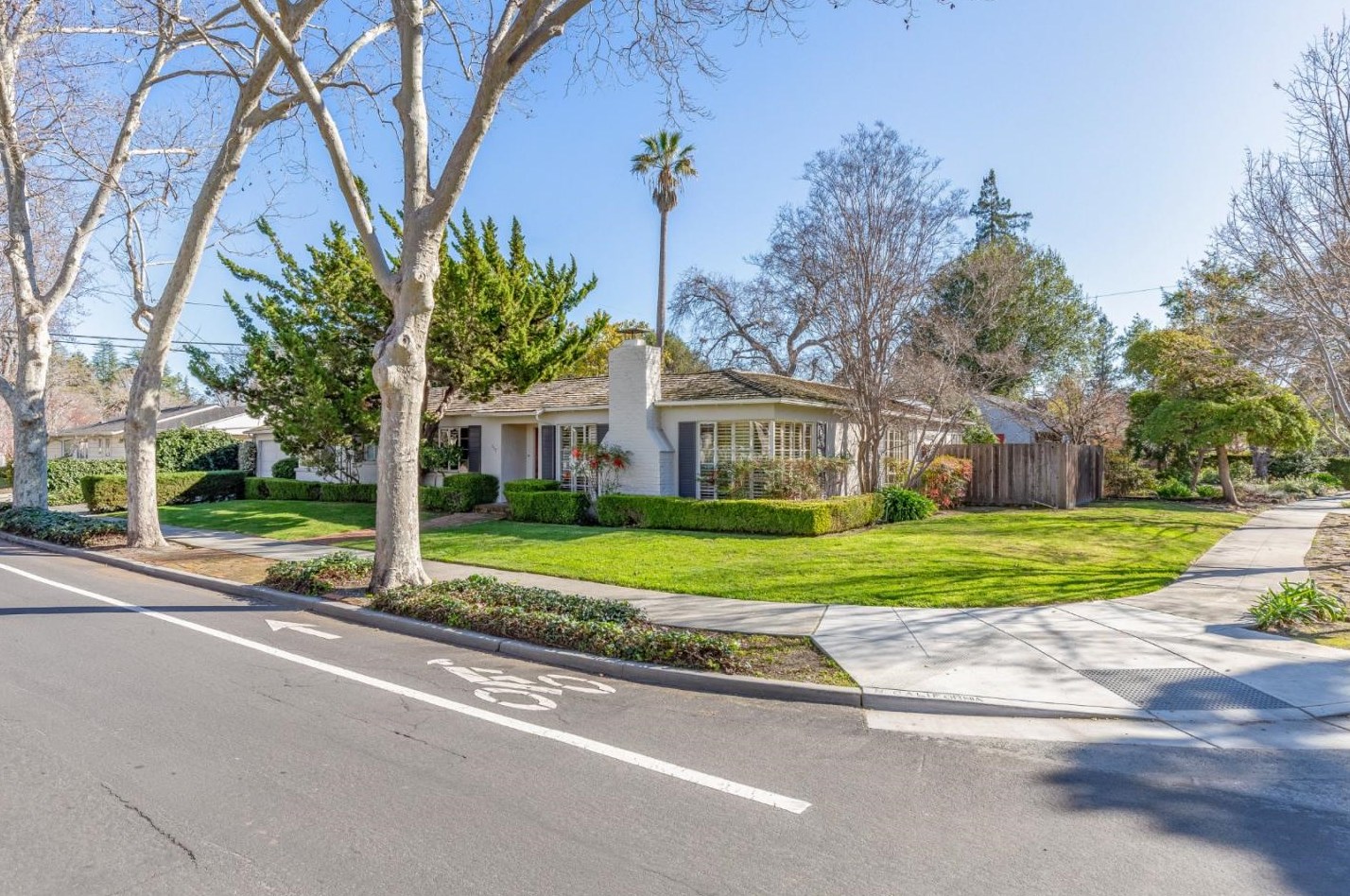 602 N California, Palo Alto, CA 94301