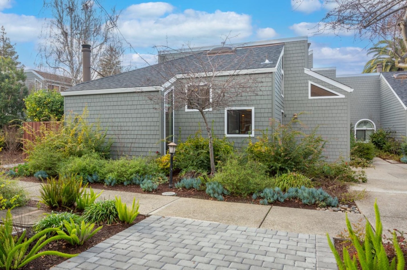 2080 Marich Way 15, Mountain View, CA 94040