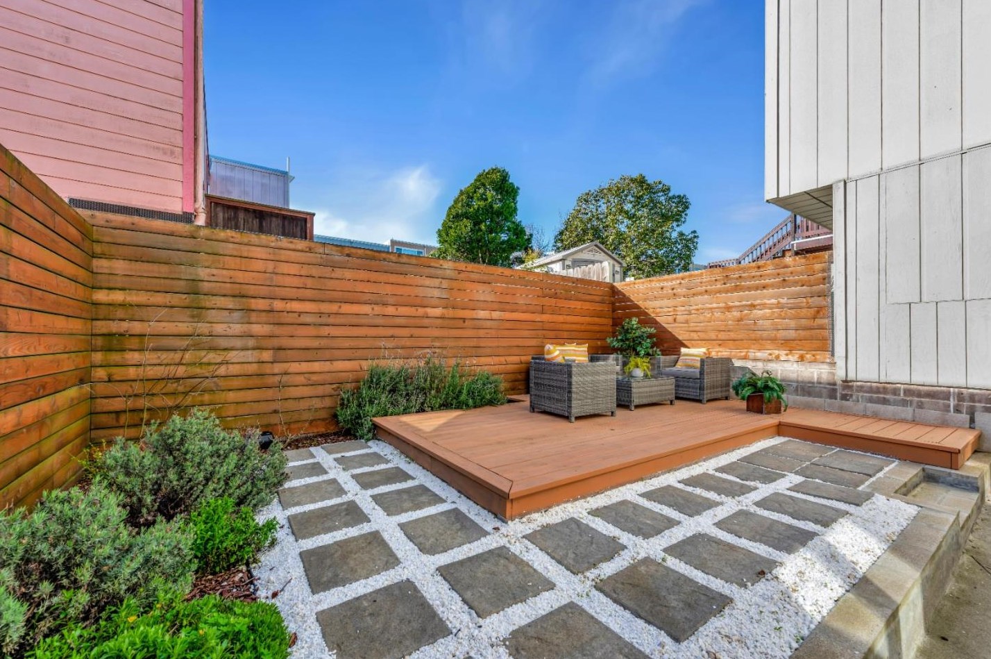 180 Princeton St, San Francisco CA  94134-1312 exterior