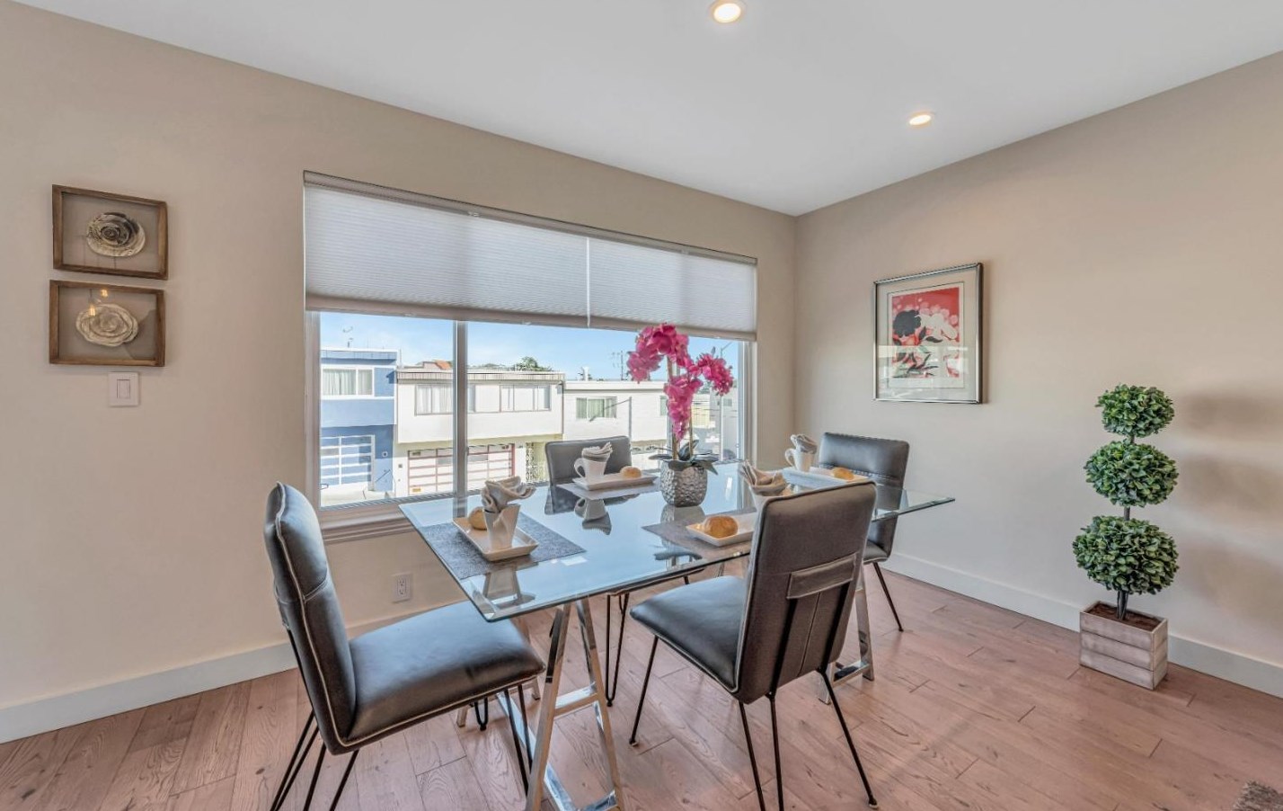180 Princeton St, San Francisco CA  94134-1312 exterior
