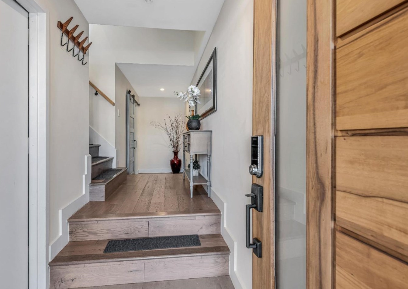180 Princeton St, San Francisco CA  94134-1312 exterior