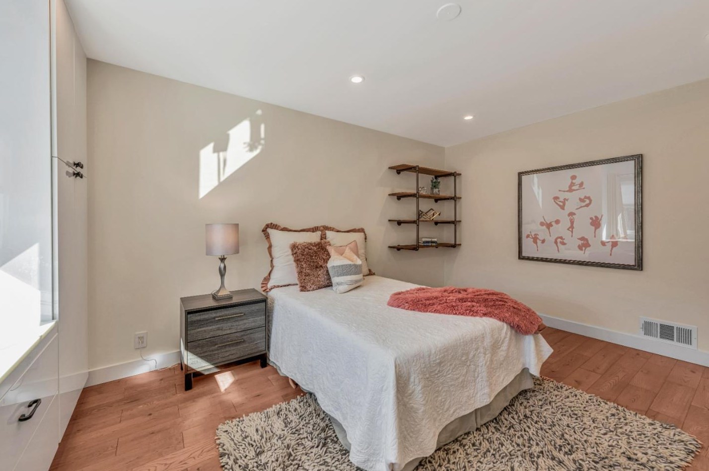 180 Princeton St, San Francisco CA  94134-1312 exterior