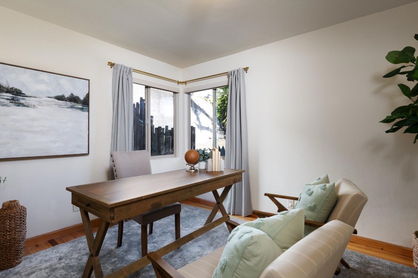 1168 Harrison St, Monterey CA  93940-2120 exterior