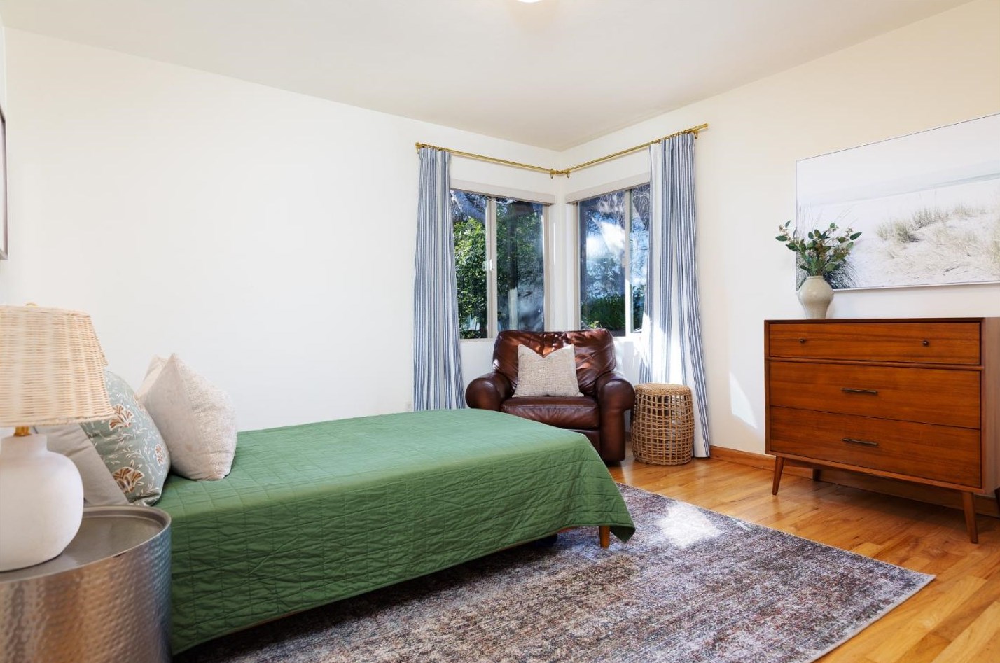 1168 Harrison St, Monterey CA  93940-2120 exterior