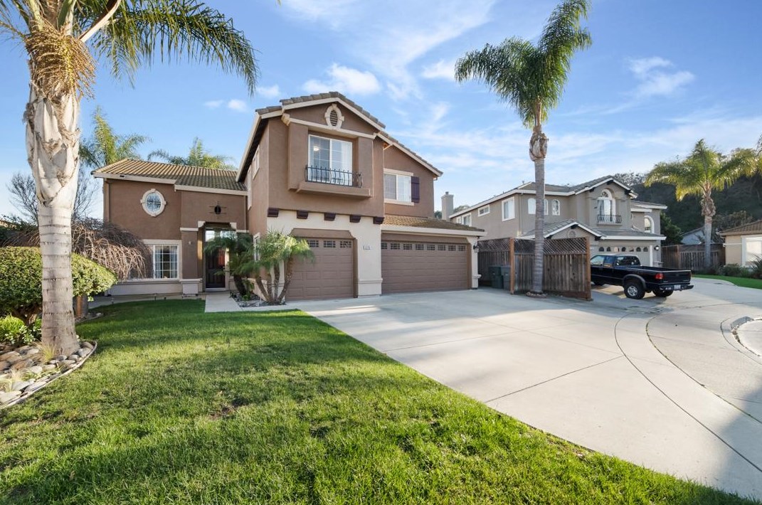 9740 Linnet Ct, Gilroy, CA 95020