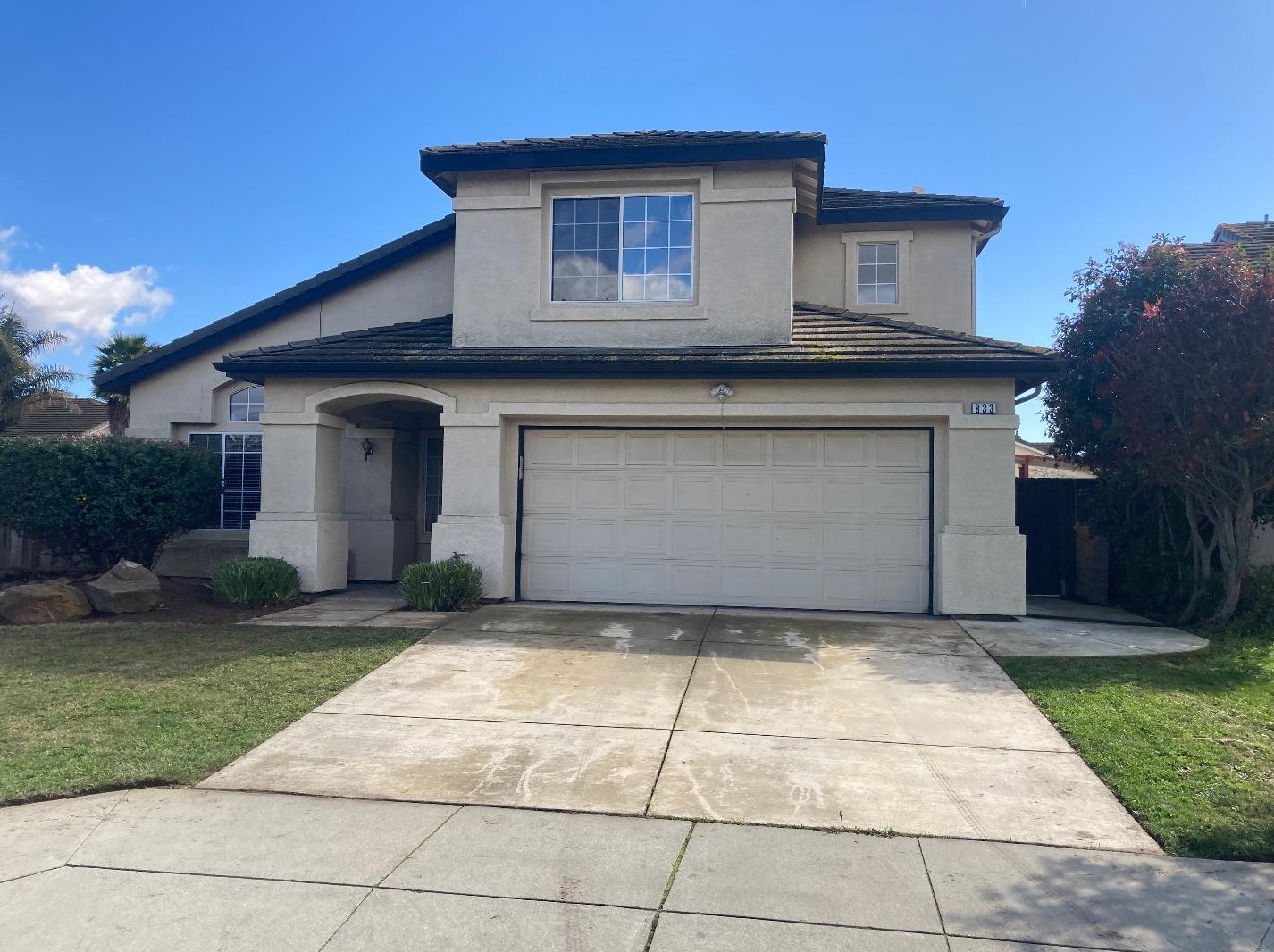 833 Chamise Dr, Salinas, CA 93905-4419