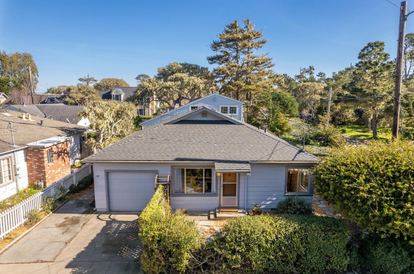 251 17 Mile Dr, Del Monte Park, CA 93950