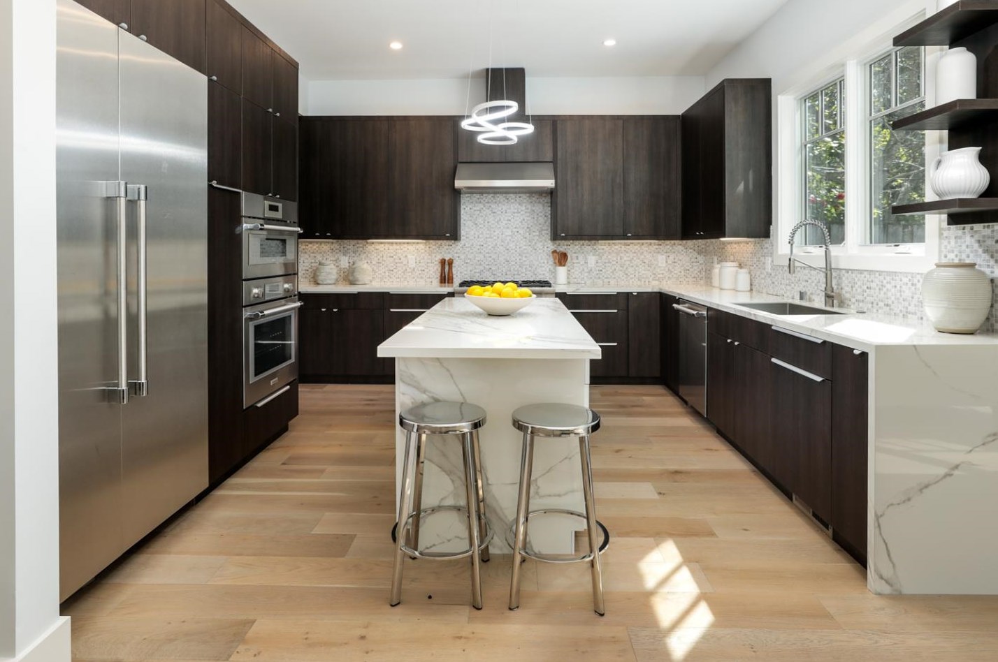 1911 Menalto Ave, Menlo Park CA  94025-2835 exterior