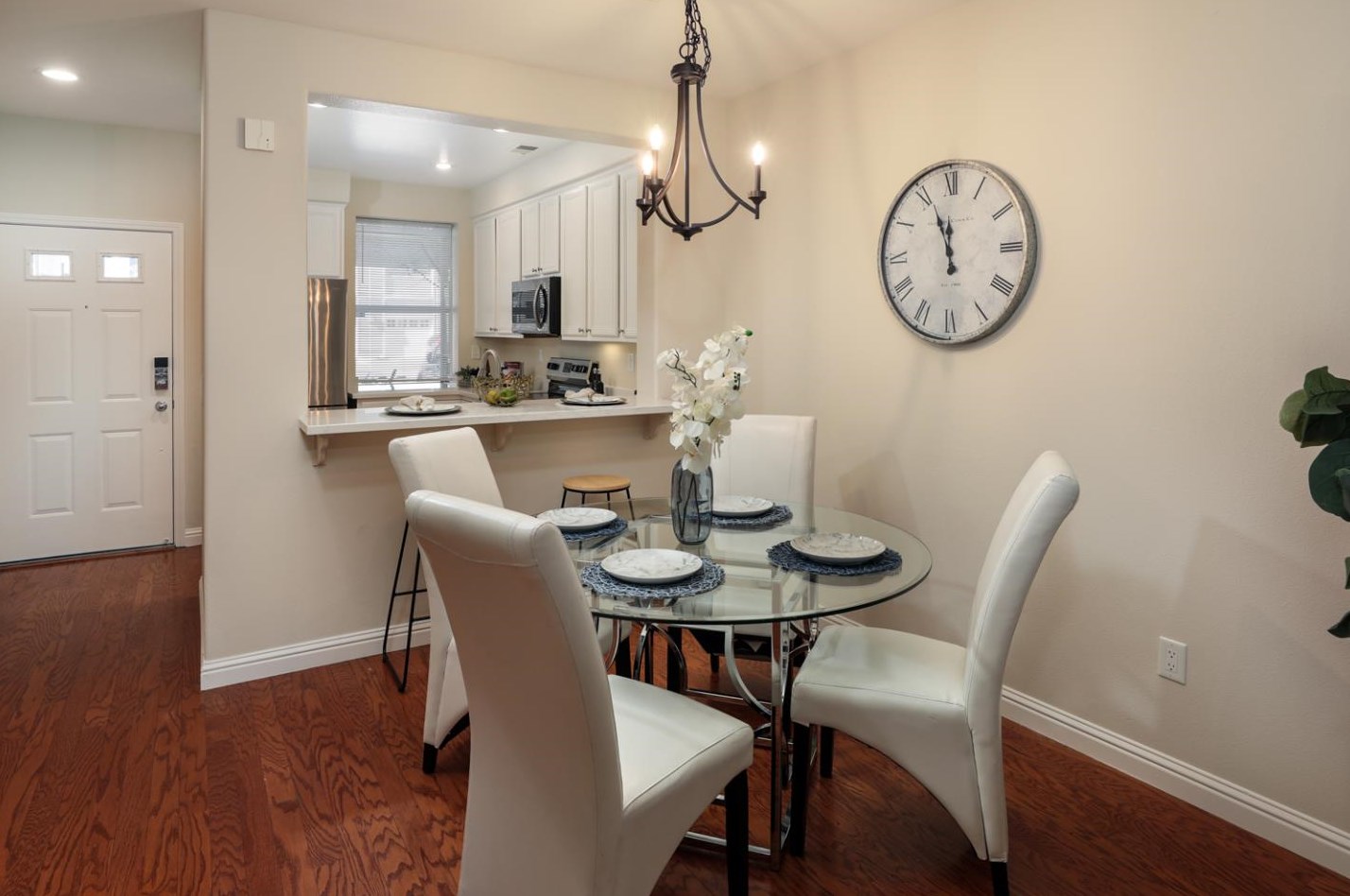 903 Sunrose Ter 102, Sunnyvale, CA 94086