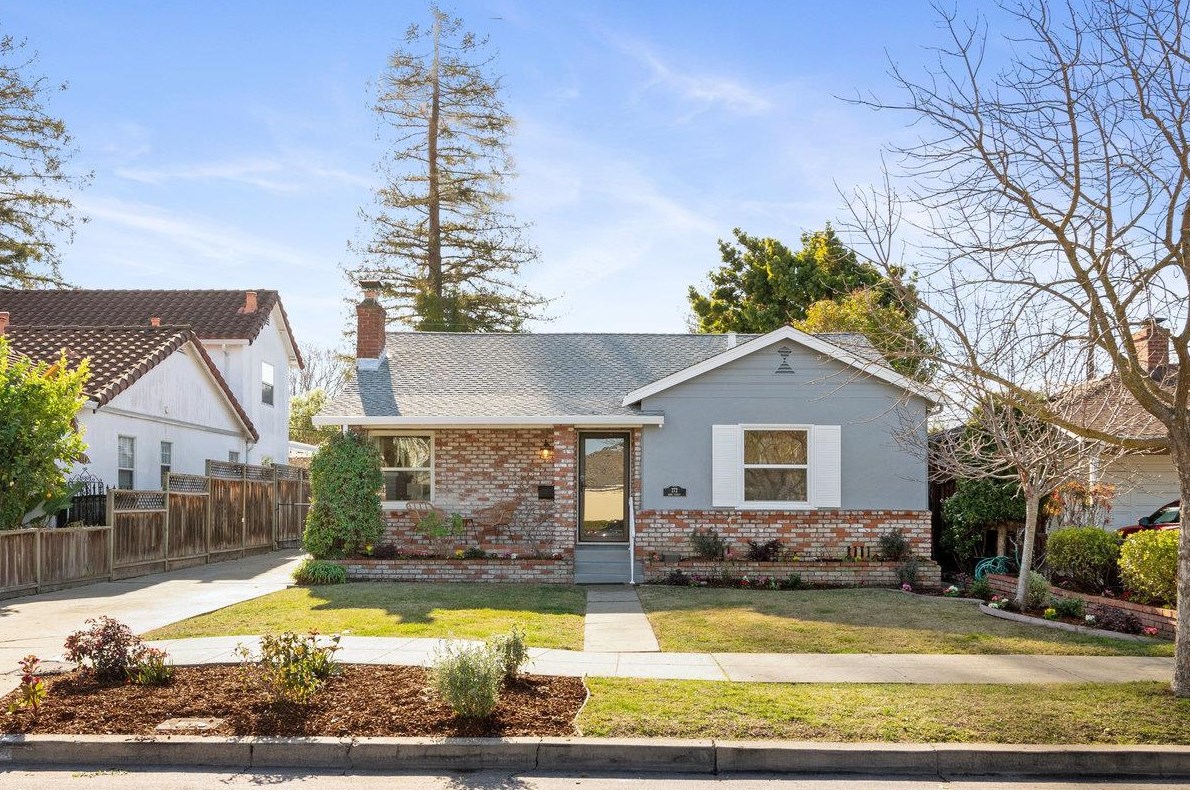 272 King St, Redwood City, CA 94062