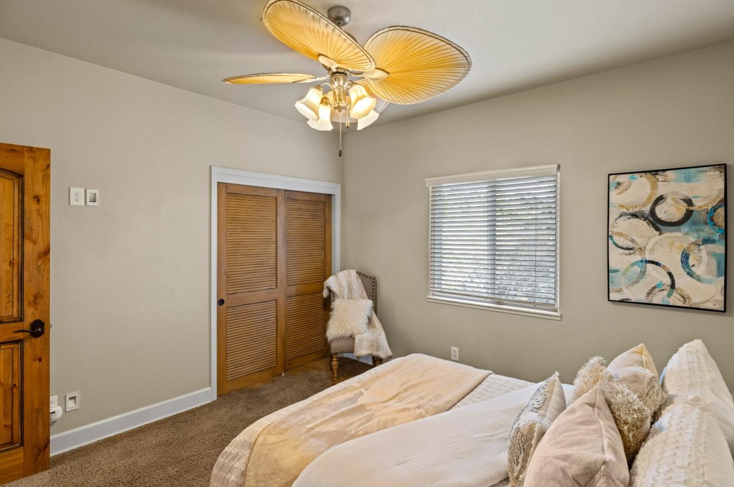 25300 El Camino Nuevo, Monterey CA  93940-6683 exterior
