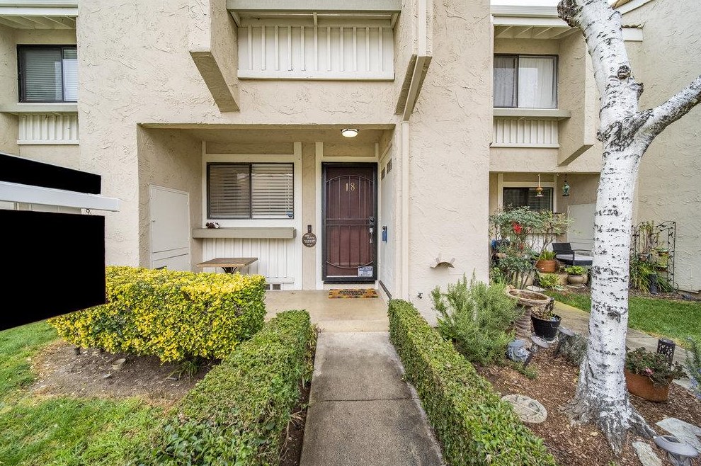 260 West Dunne Ave 18, Morgan Hill, CA 95037