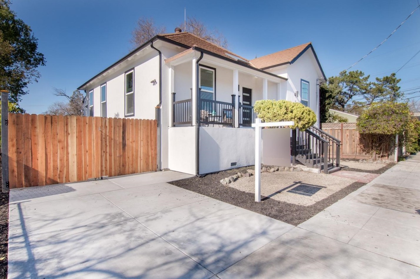 527 Spruce St, Redwood City, CA 94063