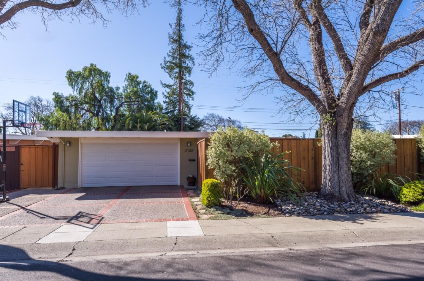 3122 David Ave, Palo Alto, CA 94303