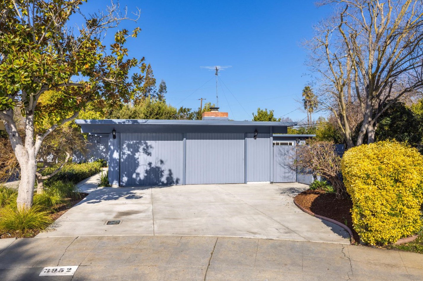 3952 Nelson Ct, Palo Alto, CA 94306