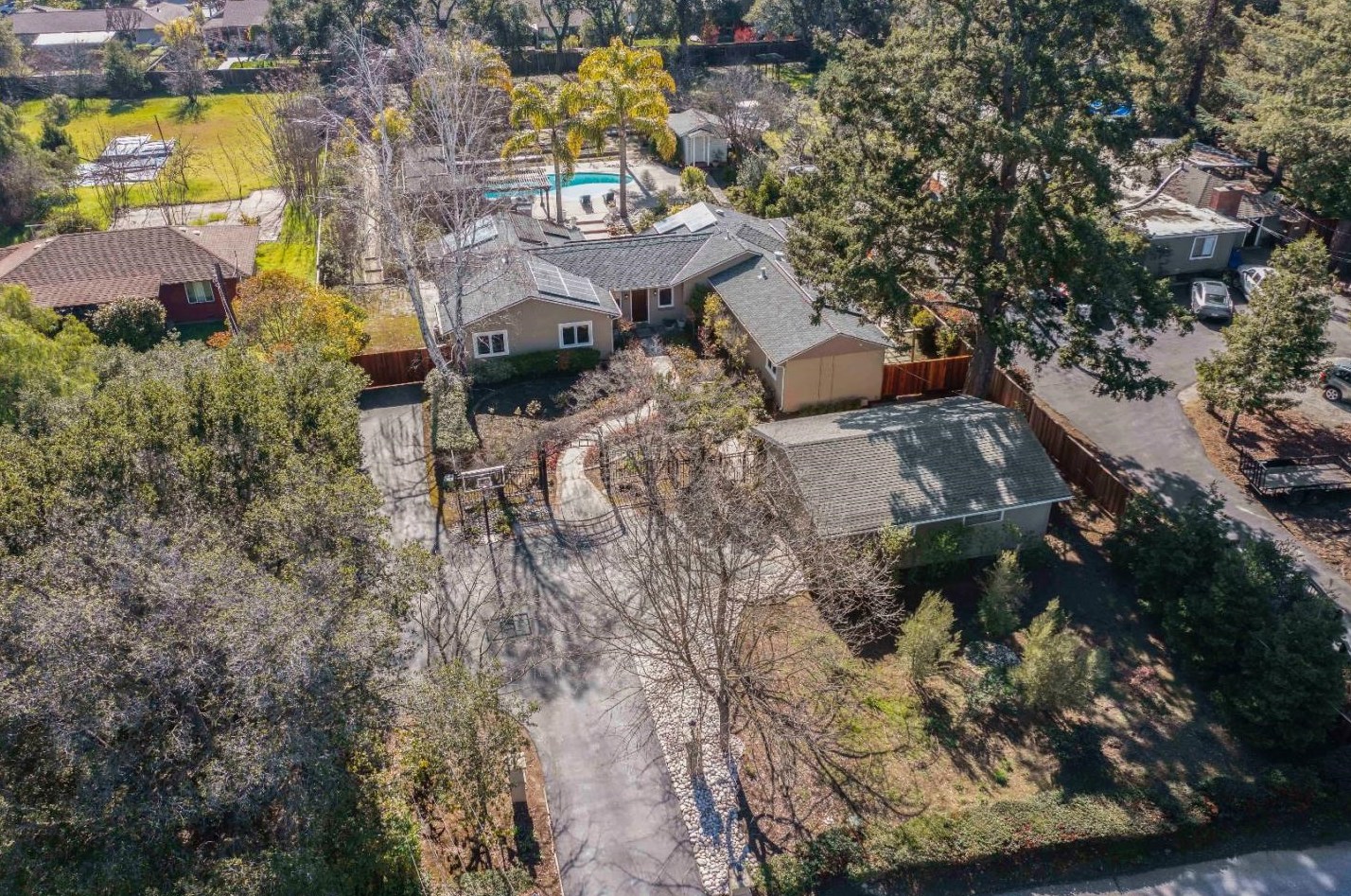 18560 Allendale Ave, Saratoga, CA 95070