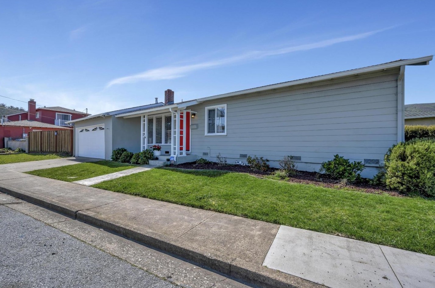 804 Montezuma Dr, Pacifica, CA 94044