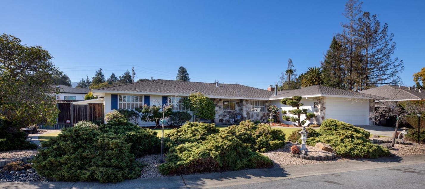 749 College Ct, Los Altos, CA 94022