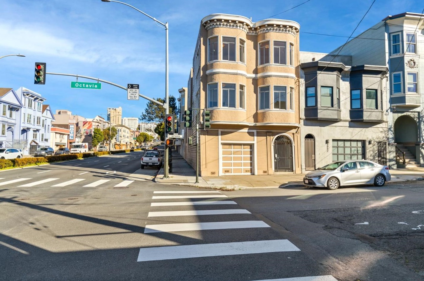 3056 Octavia St, San Francisco CA  94123-3155 exterior