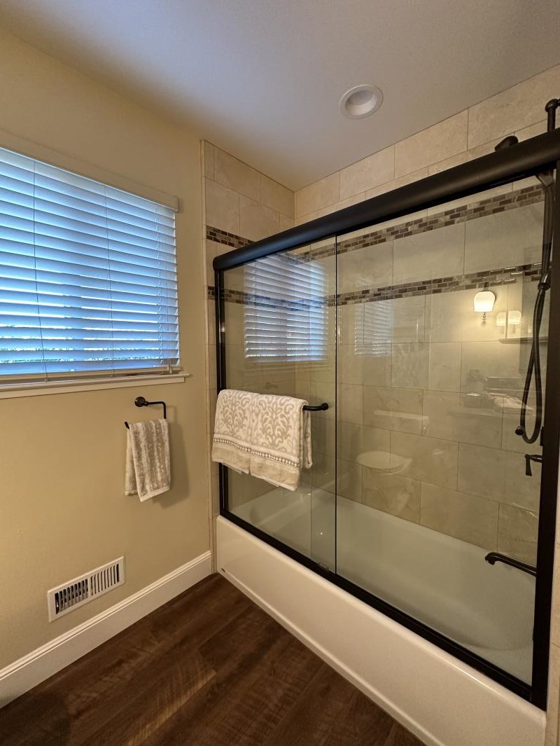 2073 La Orinda Pl, Concord CA  94518-3019 exterior