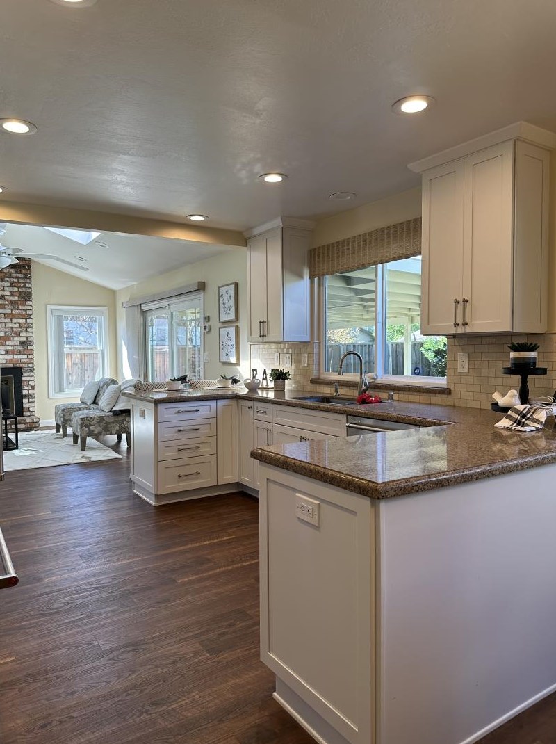 2073 La Orinda Pl, Concord CA  94518-3019 exterior
