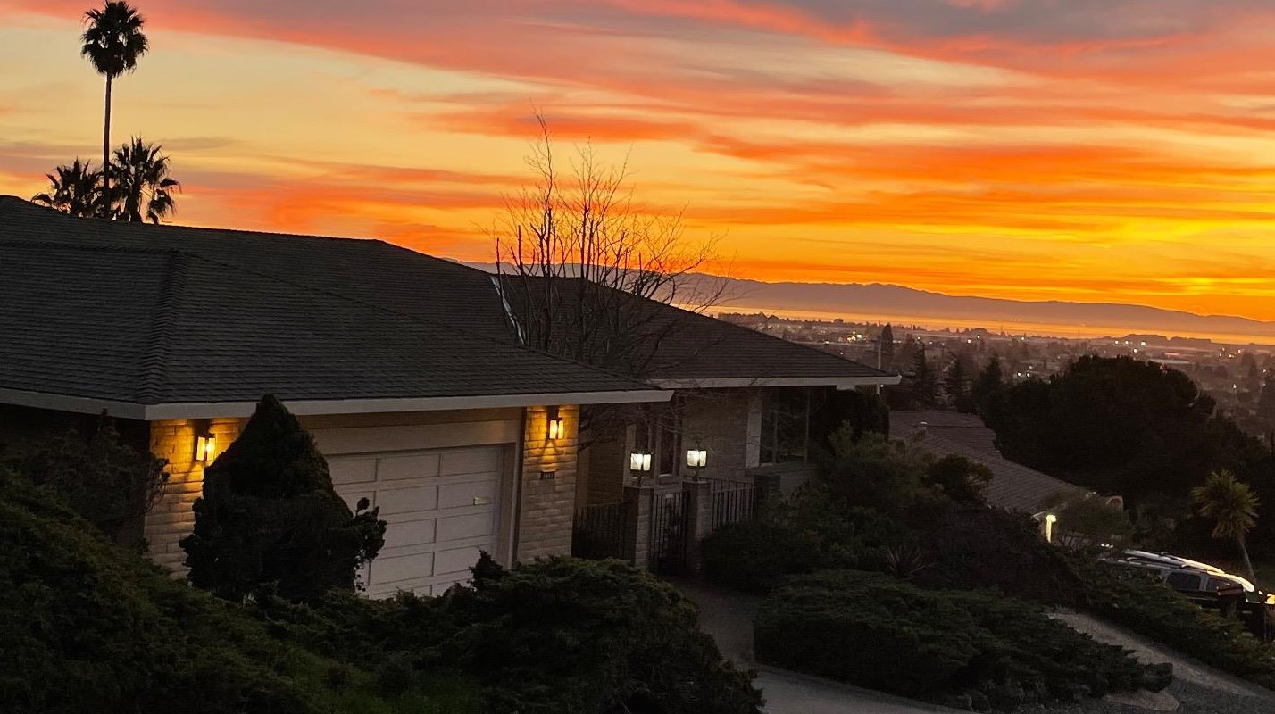 1441 Regent Dr, San Leandro, CA 94577