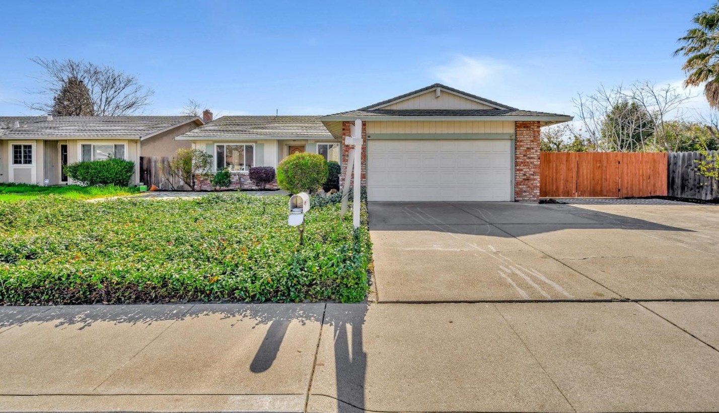 104 Daphne Ct, Antioch, CA 94509-5614
