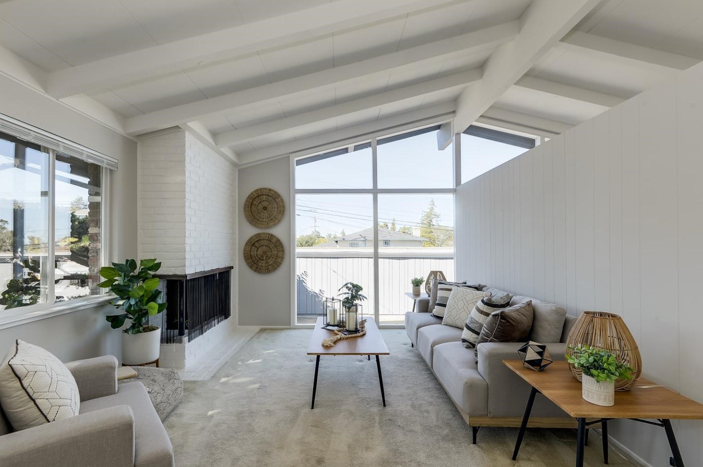 2801 Mason Ln, San Mateo, CA 94403-3221