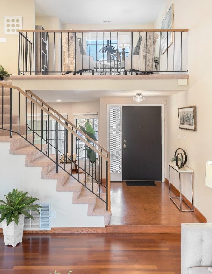 1661 Toyon Ct, San Mateo CA  94403-3957 exterior