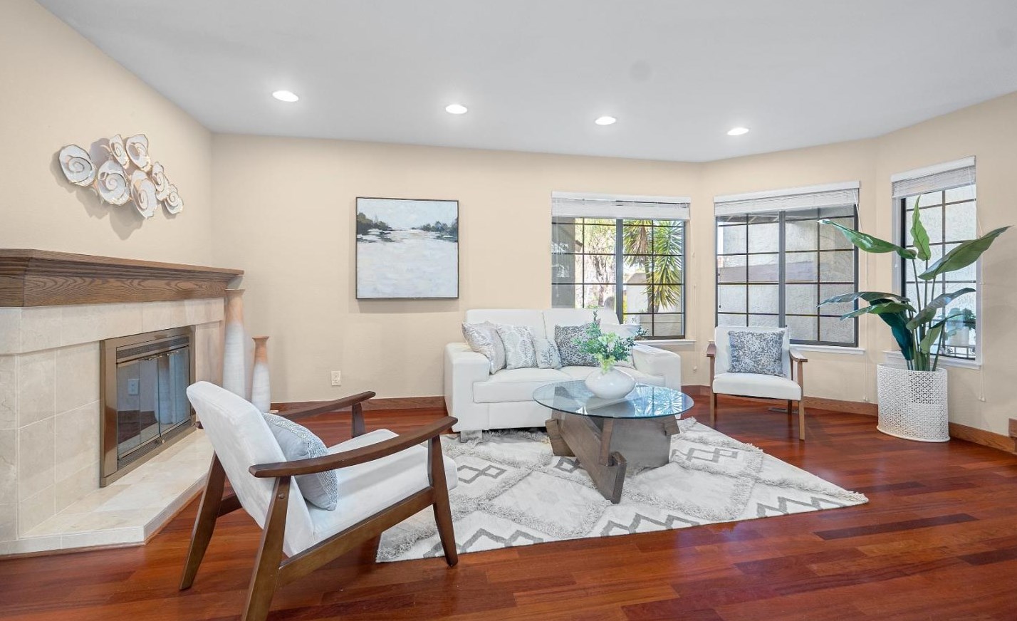 1661 Toyon Ct, San Mateo CA  94403-3957 exterior