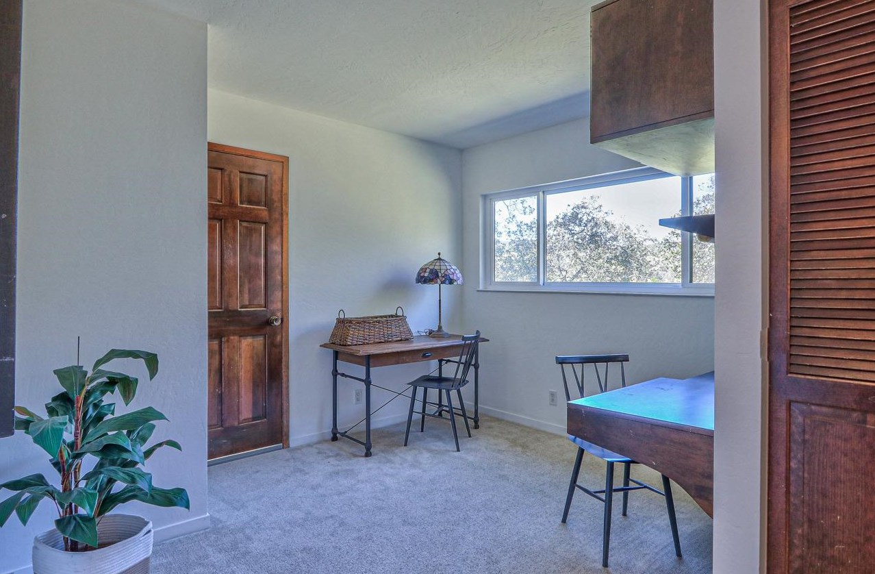24625 Avenida Principal, Salinas CA  93908-9308 exterior