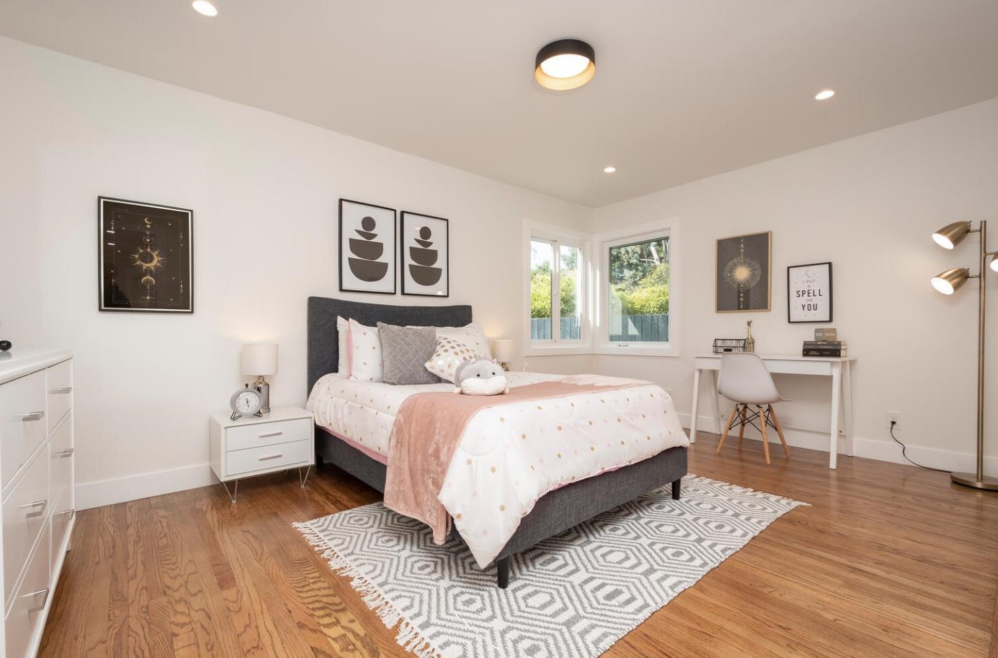 1876 Randall Rd, San Mateo CA  94402-3727 exterior