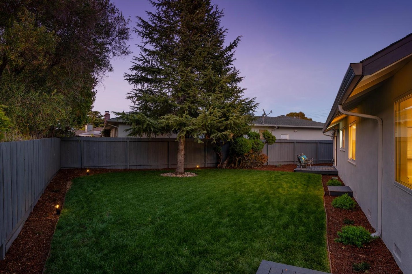 1876 Randall Rd, San Mateo CA  94402-3727 exterior