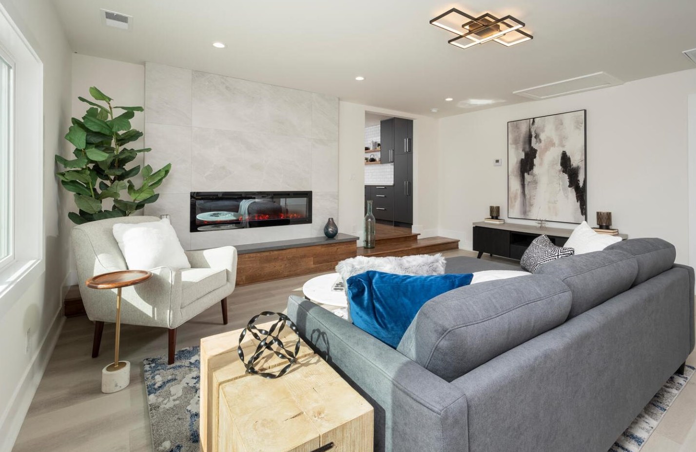 1876 Randall Rd, San Mateo CA  94402-3727 exterior