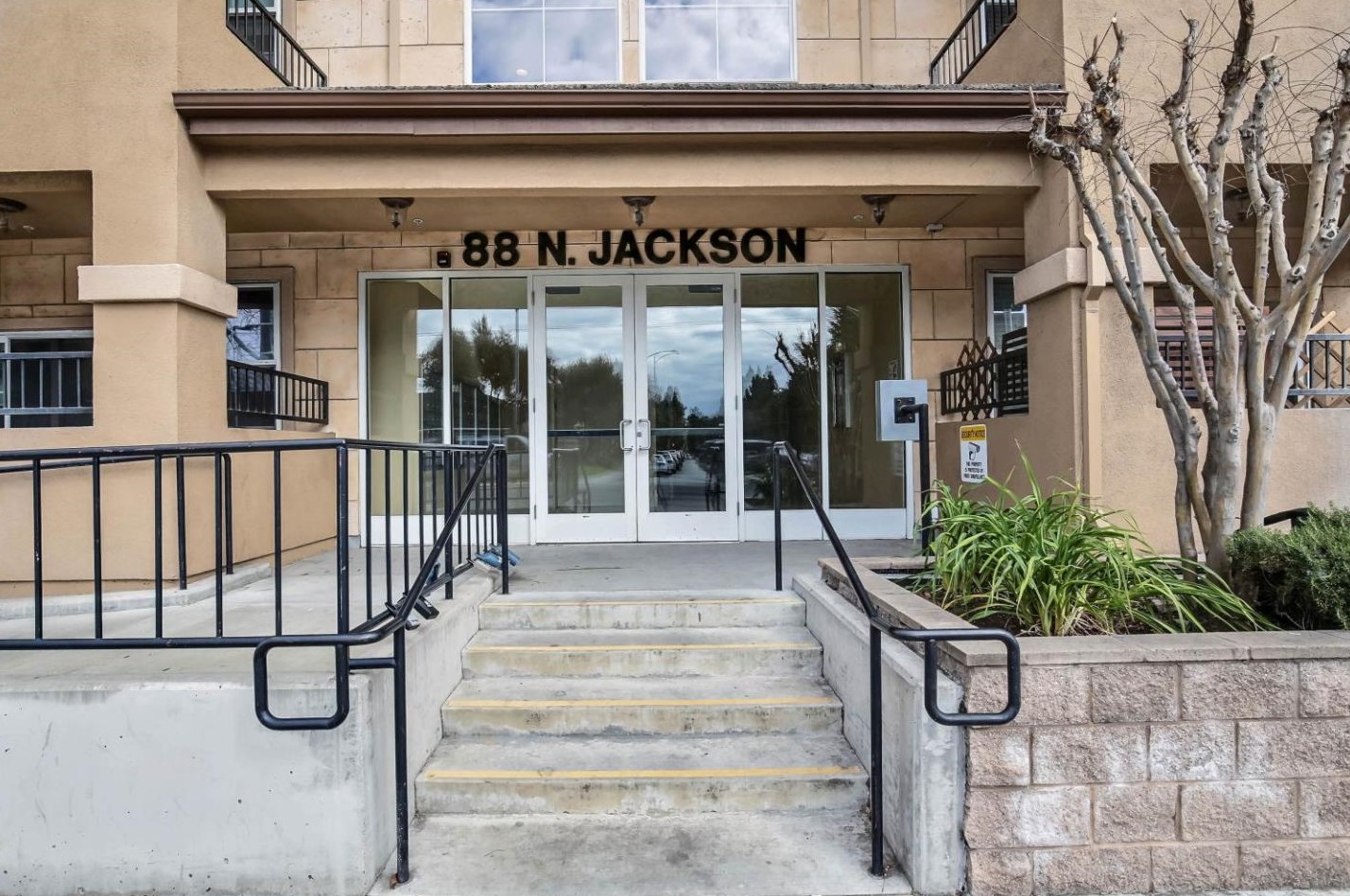88 N Jackson Ave #315, San Jose, CA 95116