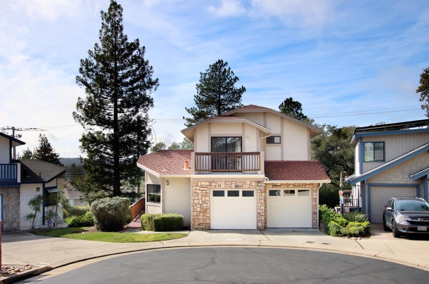 127 Viki Ct, Santa Cruz, CA 95066-4153