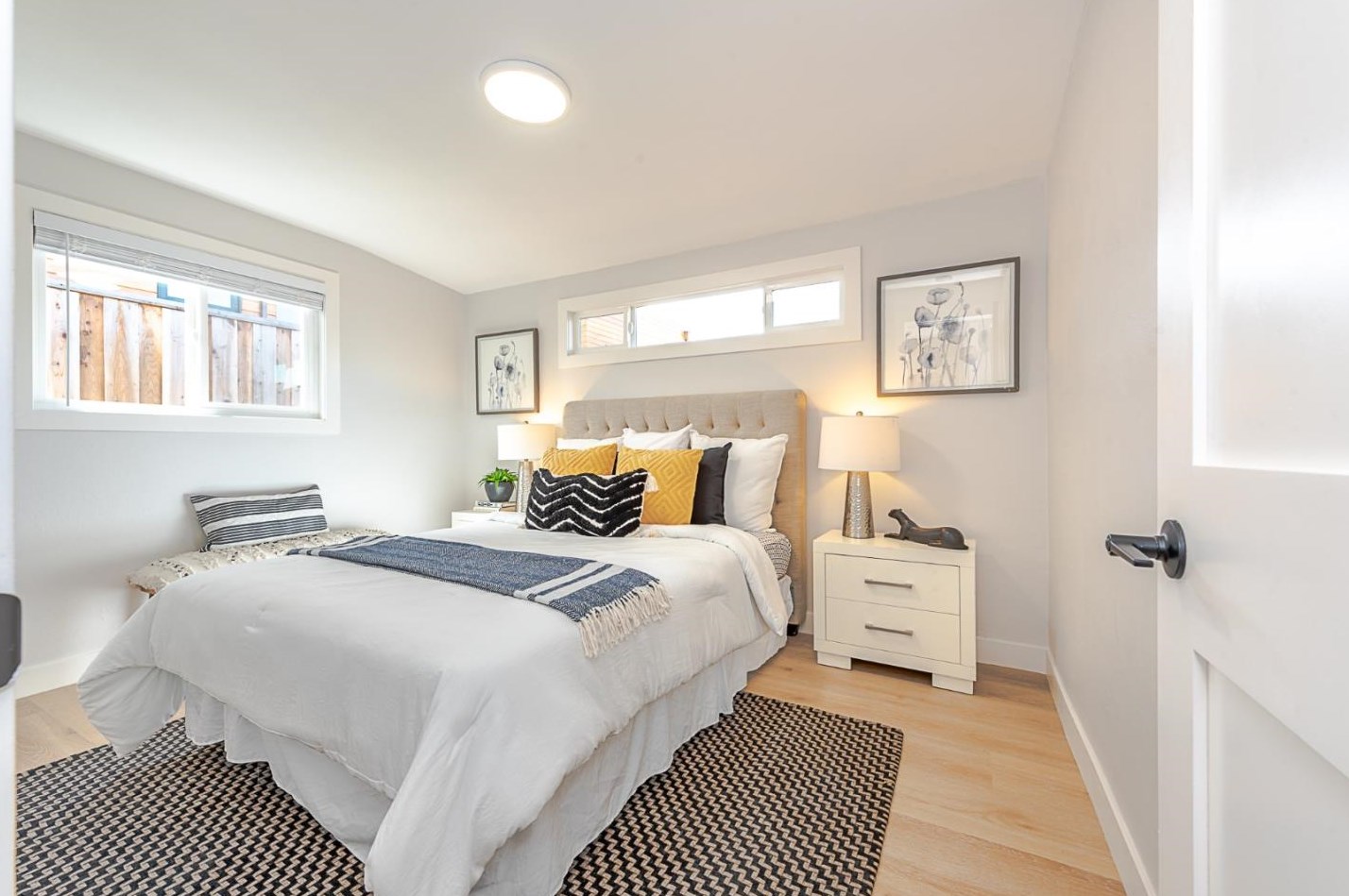 1383 Carlton Ave, Menlo Park CA  94025-1503 exterior