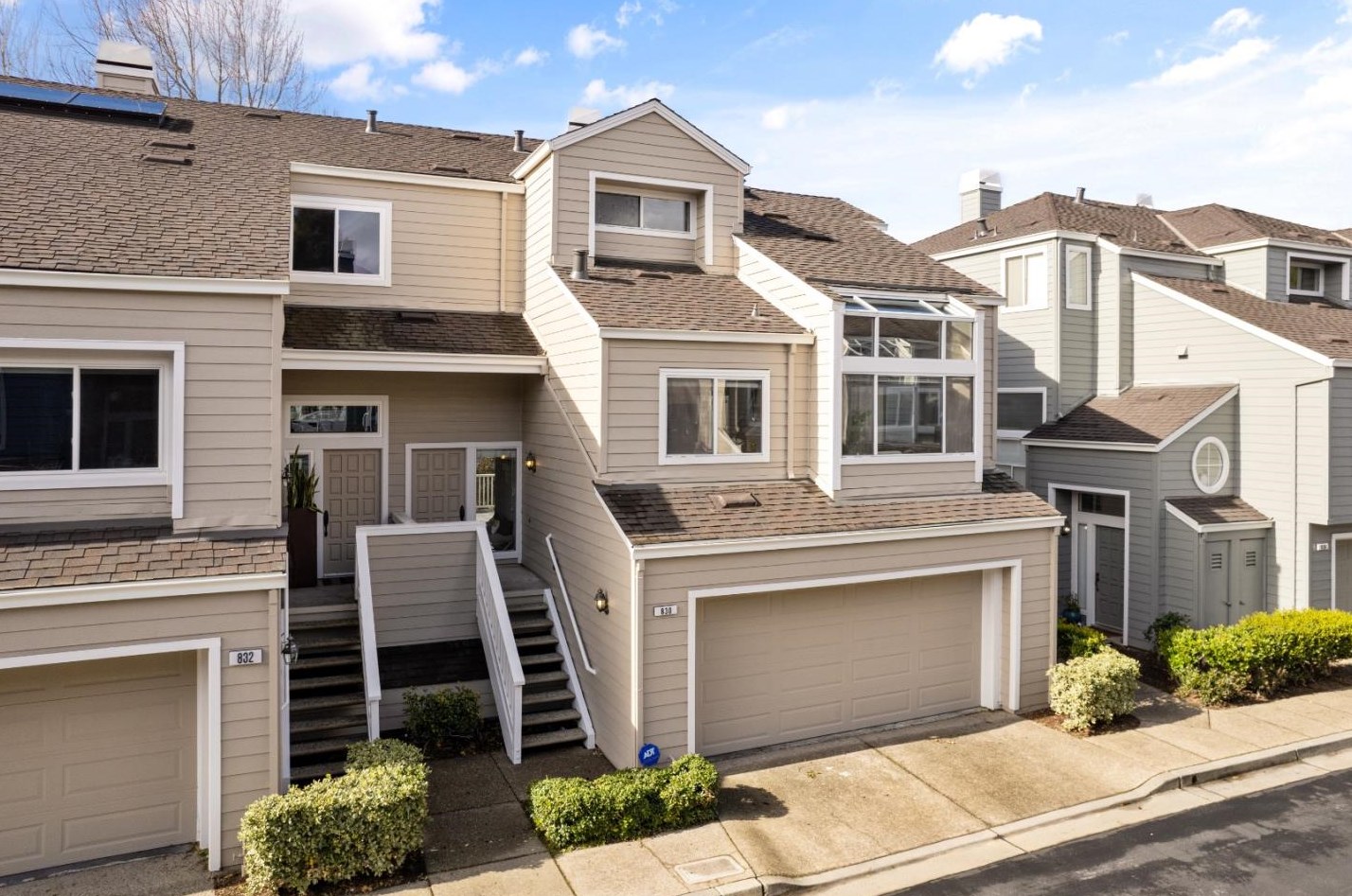 830 Intrepid Ln, Redwood City, CA 94065