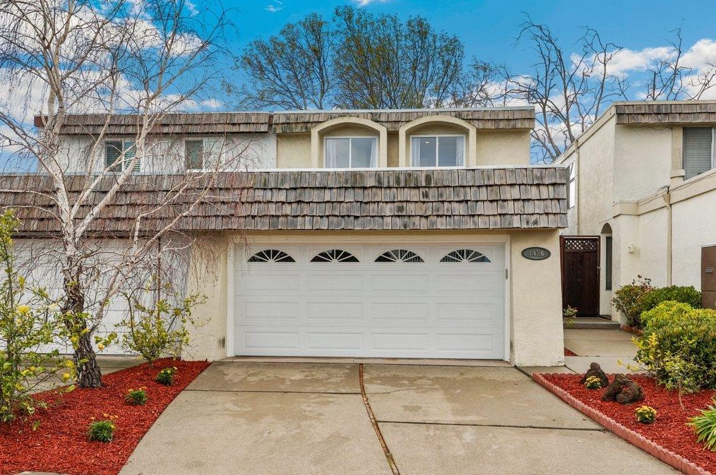 1426 Shoal Dr, San Mateo, CA 94404-1520
