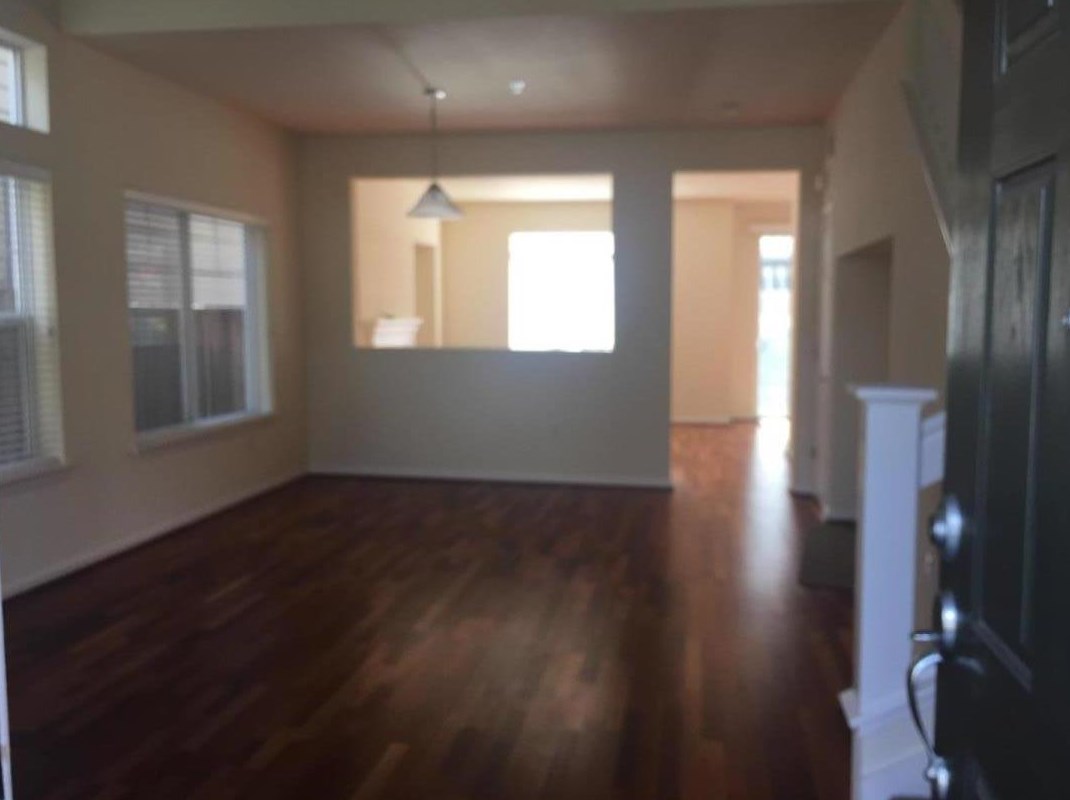 1040 Merritt Ter, Sunnyvale, CA 94086