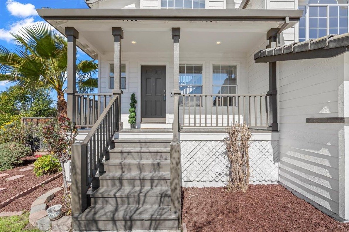 9082 Spencer Ct, Gilroy, CA 95020